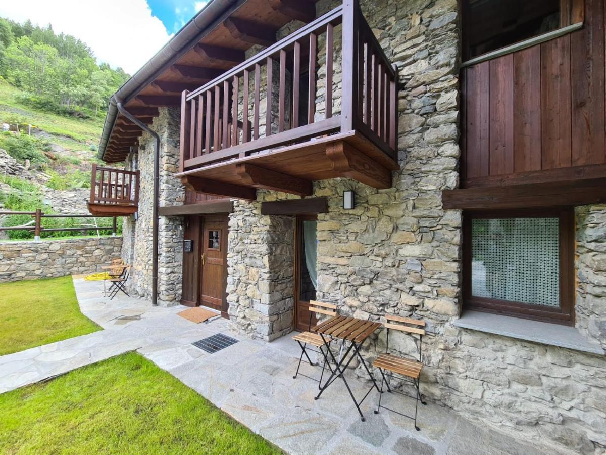 Cachettes Apartment La Salle Exterior photo